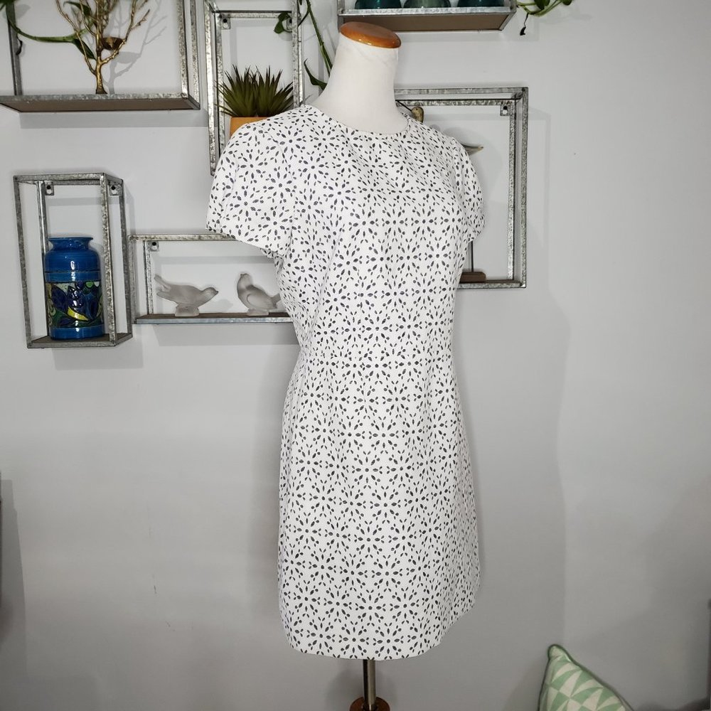 Brooks Brothers Floral Eyelet Embroidered Dress 6
